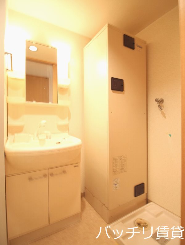 洗面設備　別部屋の為、現状優先