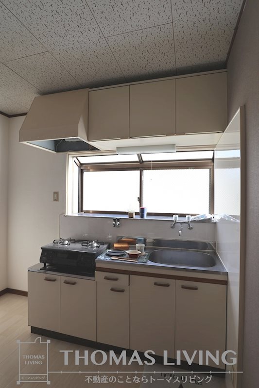 キッチン　写真は102号