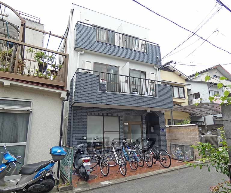 建物外観　建物外観です。