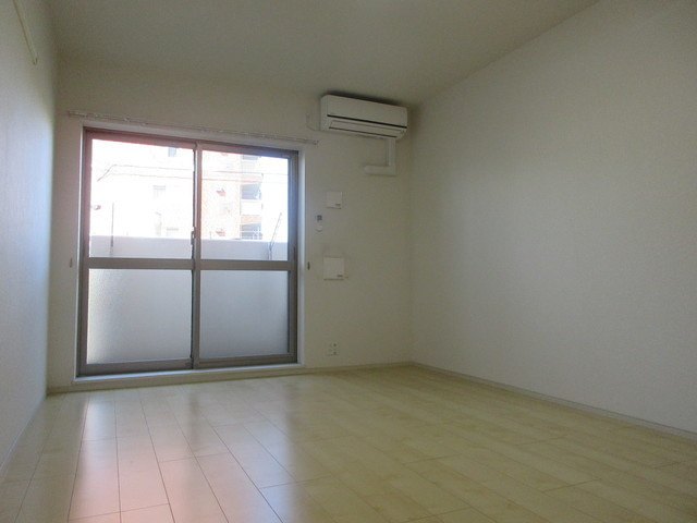 その他部屋・スペース　日当たり良好ですよ。