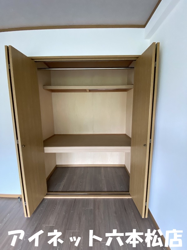 収納　収納も完備。