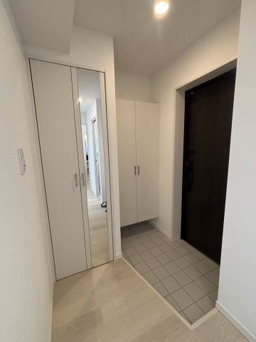 玄関　ゆったりとした玄関です