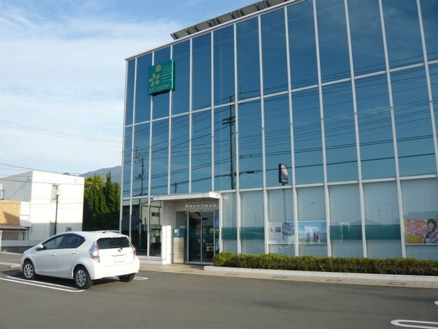 その他　伊予銀行中萩支店様（その他）まで750m