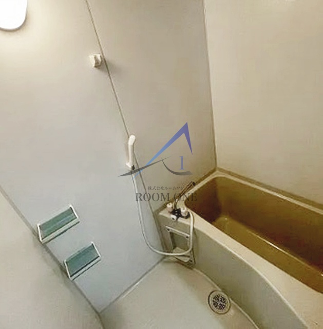 バス・シャワールーム　お風呂です。