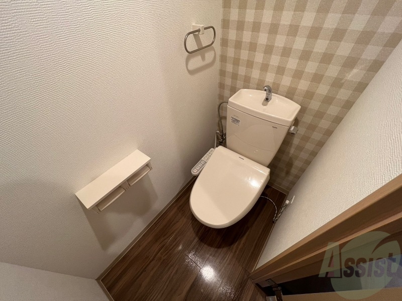 トイレ　トイレです。ウォシュレット付を探している方、おすすめです。