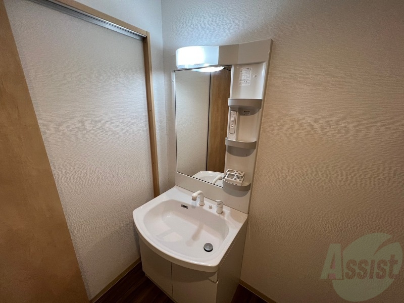 洗面設備　シャンプードレッサーで身支度もラクラクです！