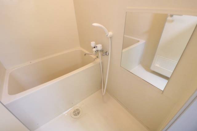 バス・シャワールーム　綺麗なお風呂♪