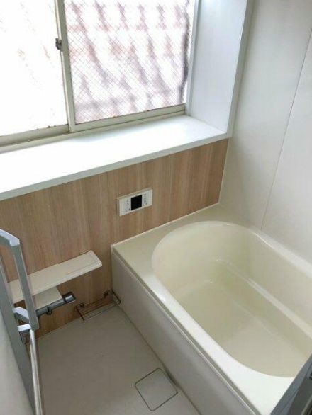 バス・シャワールーム　浴室乾燥・追焚機能付きバス☆