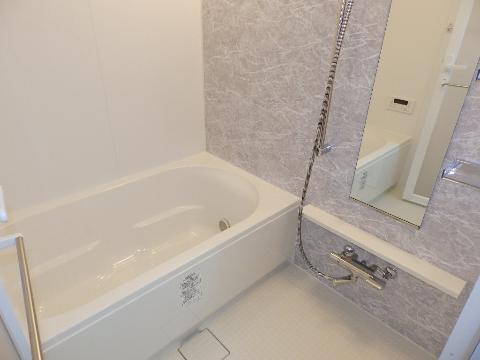 バス・シャワールーム　バス