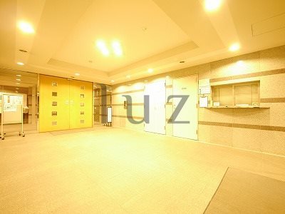 エントランス　高級感漂うエントランスです！