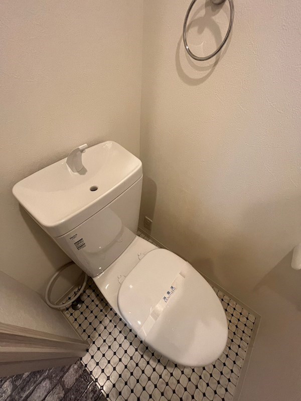 トイレ　コンパクトで使いやすいトイレです