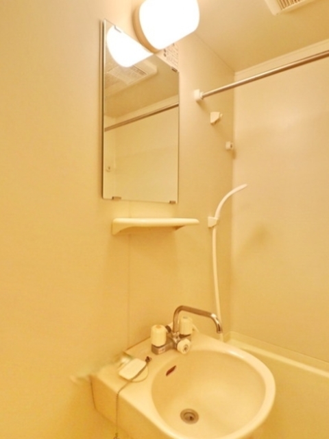 洗面設備　同仕様写真