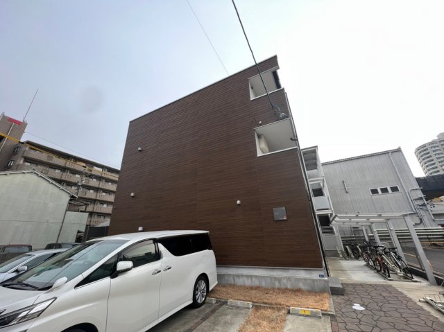 建物外観　リブリ・金山