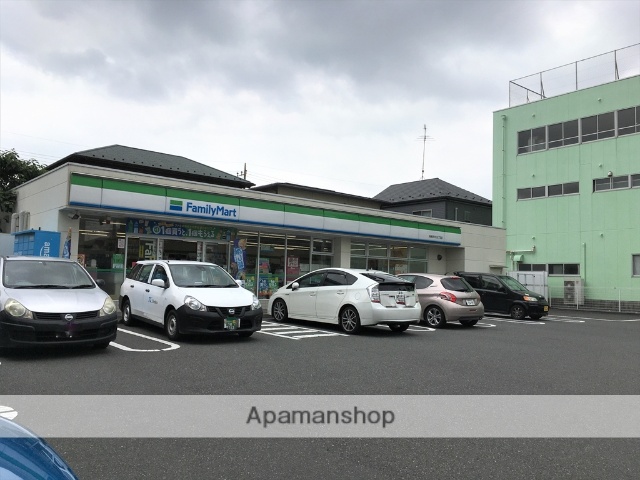 コンビニ　ファミリーマート相模原中央五丁目店（コンビニ）まで111m