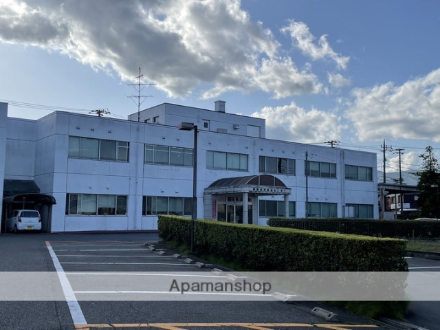 病院　御殿場市役所健康福祉部救急医療センター（病院）まで1673m