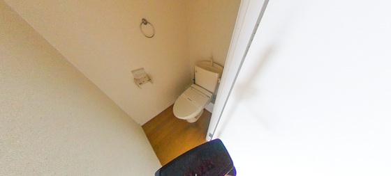 トイレ　※別部屋の写真です