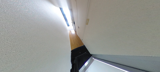 玄関　※別部屋の写真です
