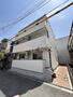 矢田駅より徒歩12分 築8年4ヶ月 3階建の賃貸物件