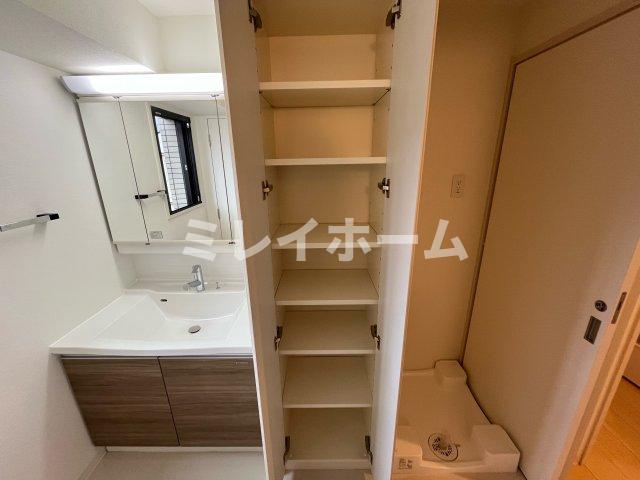 その他　同建物内、別のお部屋の参考写真になります。