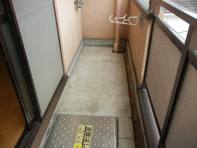 バルコニー　南向きバルコニー