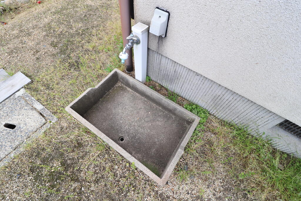 その他共有部分　水場は外にも
