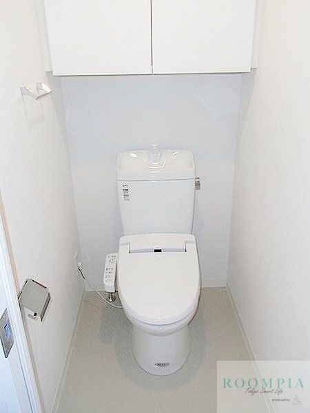 トイレ　※同タイプの別のお部屋です。