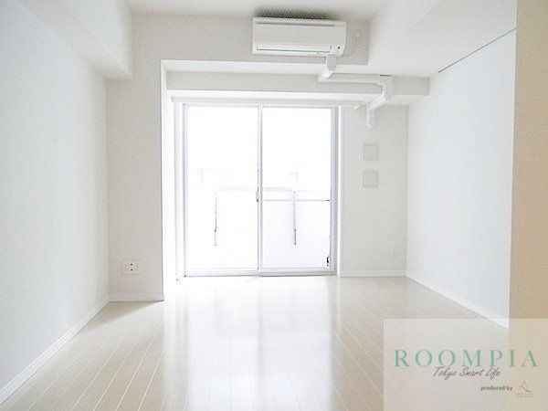 居室・リビング　※同タイプの別のお部屋です。