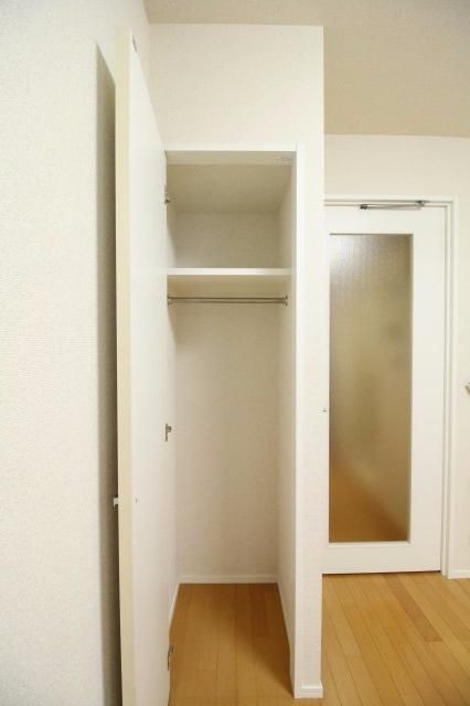 収納　（別タイプ参考写真）ラ・レジダンス・ド・千駄木　文京区千駄木