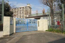 小学校　尼崎市立浦風小学校（小学校）まで57m