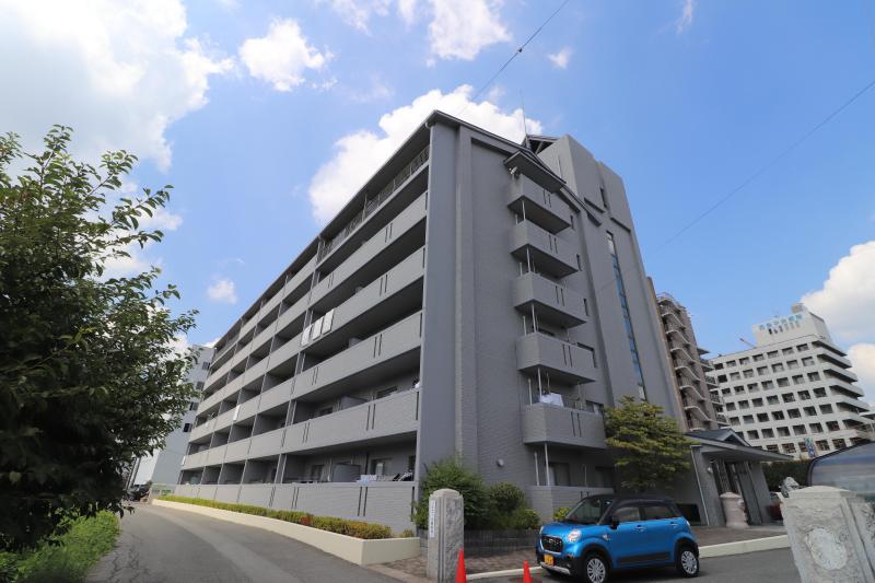 建物外観　リビエール昭和町　建物外観