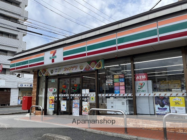 コンビニ　セブン－イレブン博多相生町２丁目店（コンビニ）まで117m