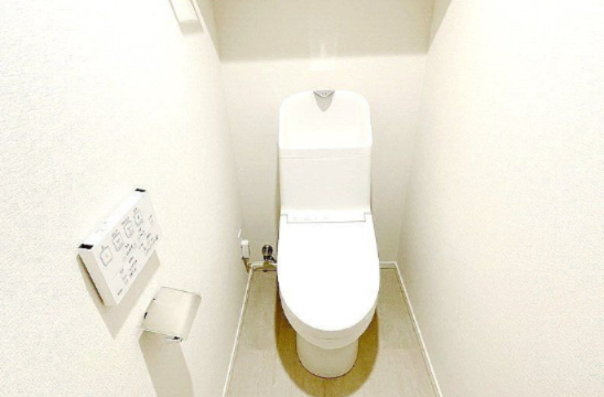 トイレ　清潔感のあるトイレです
