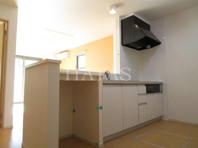 キッチン　同物件別部屋です。