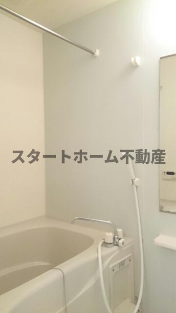 バス・シャワールーム　日々の疲れを癒すお風呂付です
