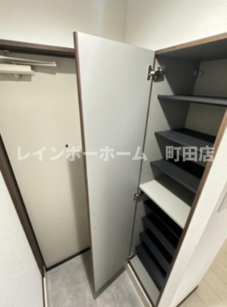 玄関　同施工会社参考写真