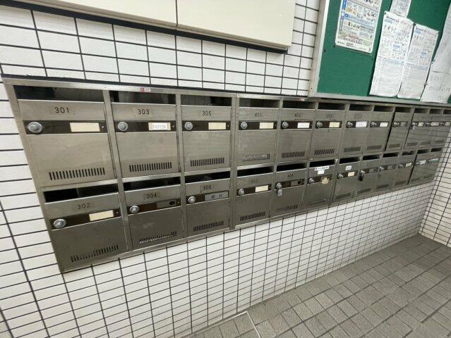 エントランス　?