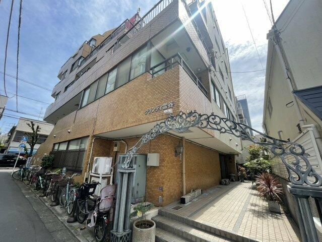 建物外観　?