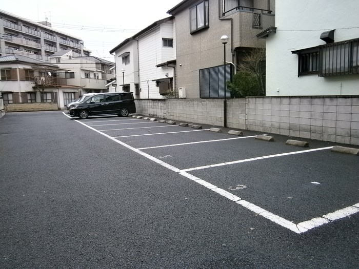 駐車場　駐車場（空き要確認）
