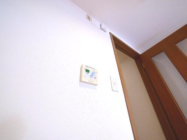 セキュリティ　モニター付きインターホーン