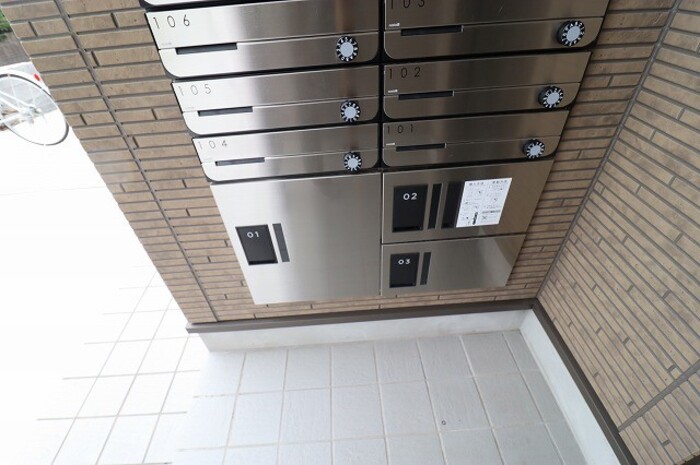 その他共有部分　宅配ボックス ※別号室参考写真