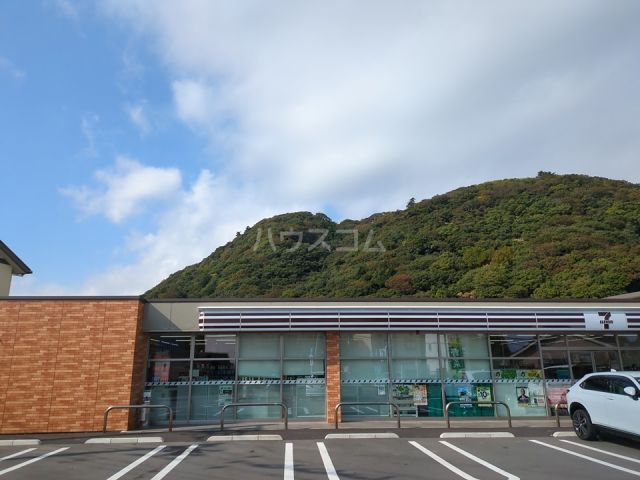 コンビニ　セブンイレブン 大磯東店（コンビニ）まで1037m