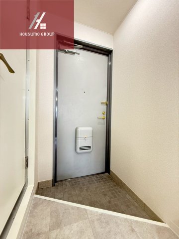 玄関　落ち着いた玄関です