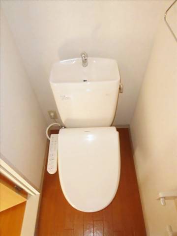 トイレ　清潔感のあるトイレです。