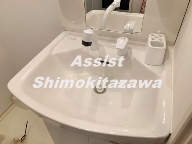 洗面設備　※同物件参考写真です