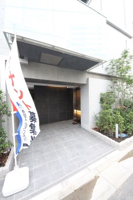 エントランス　☆お問い合わせはお早めに☆