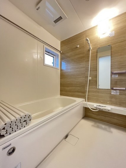 バス・シャワールーム　※別部屋参考写真※