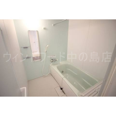 バス・シャワールーム　詳細は、ウィンドワード中の島までご相談下さい。