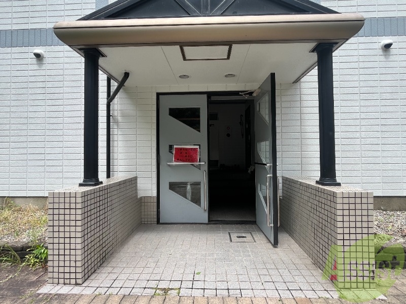 エントランス　落ち着く空間ですねー
