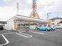 コンビニ　セブンイレブン（コンビニ）まで300m