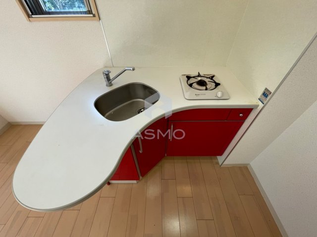 キッチン　※建物内別間取参考写真